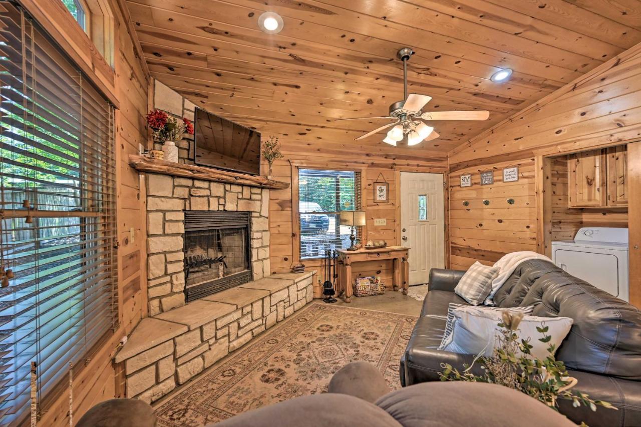 Broken Bow Azalea House - Forest Gem With Hot Tub! Exteriör bild